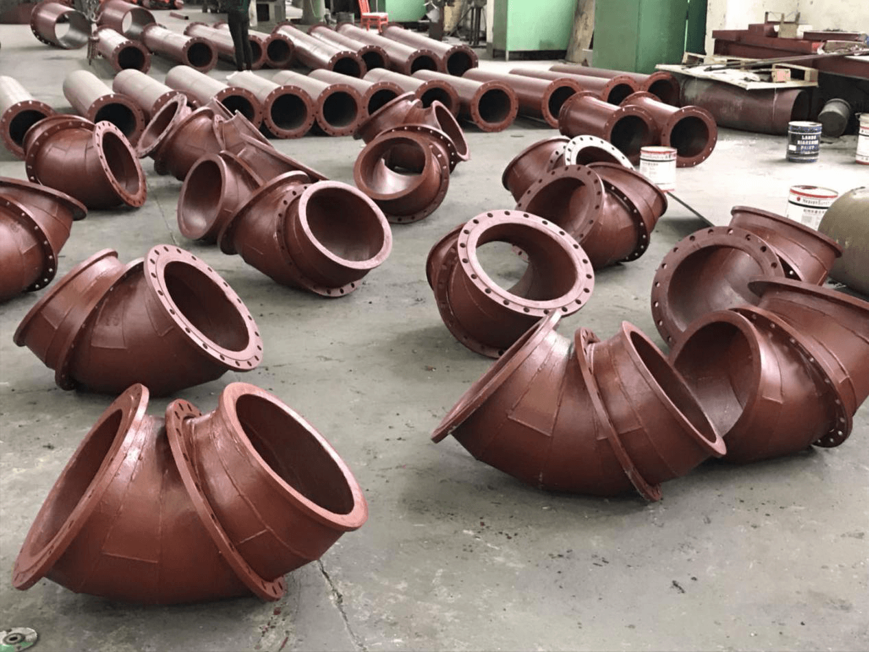 耐磨管道的種類很多：稀土合金耐磨管、燒結(jié)陶瓷管、雙金屬耐磨管等。